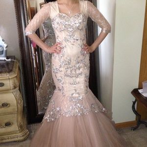 Sherri Hill prom dress